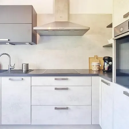 Апартаменты Les Aubepines - Calme - Parking Кольмар