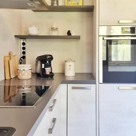 Апартаменты Les Aubepines - Calme - Parking *